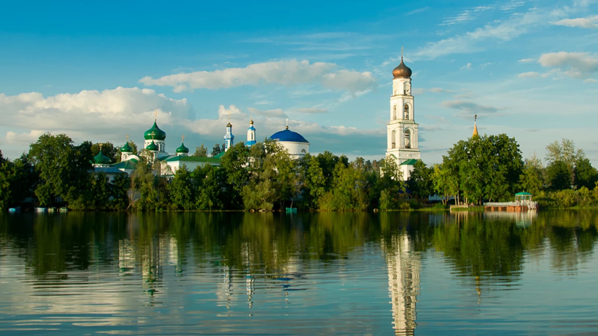 Фото услуги Групповая экскурсия: Свияжск + Раифский монастырь на теплоходе