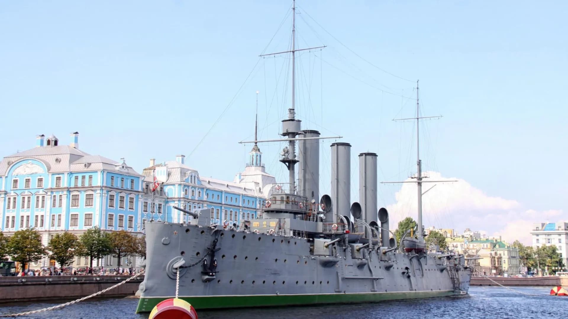 Обзорная экскурсия с посещением крейсера "Аврора"
