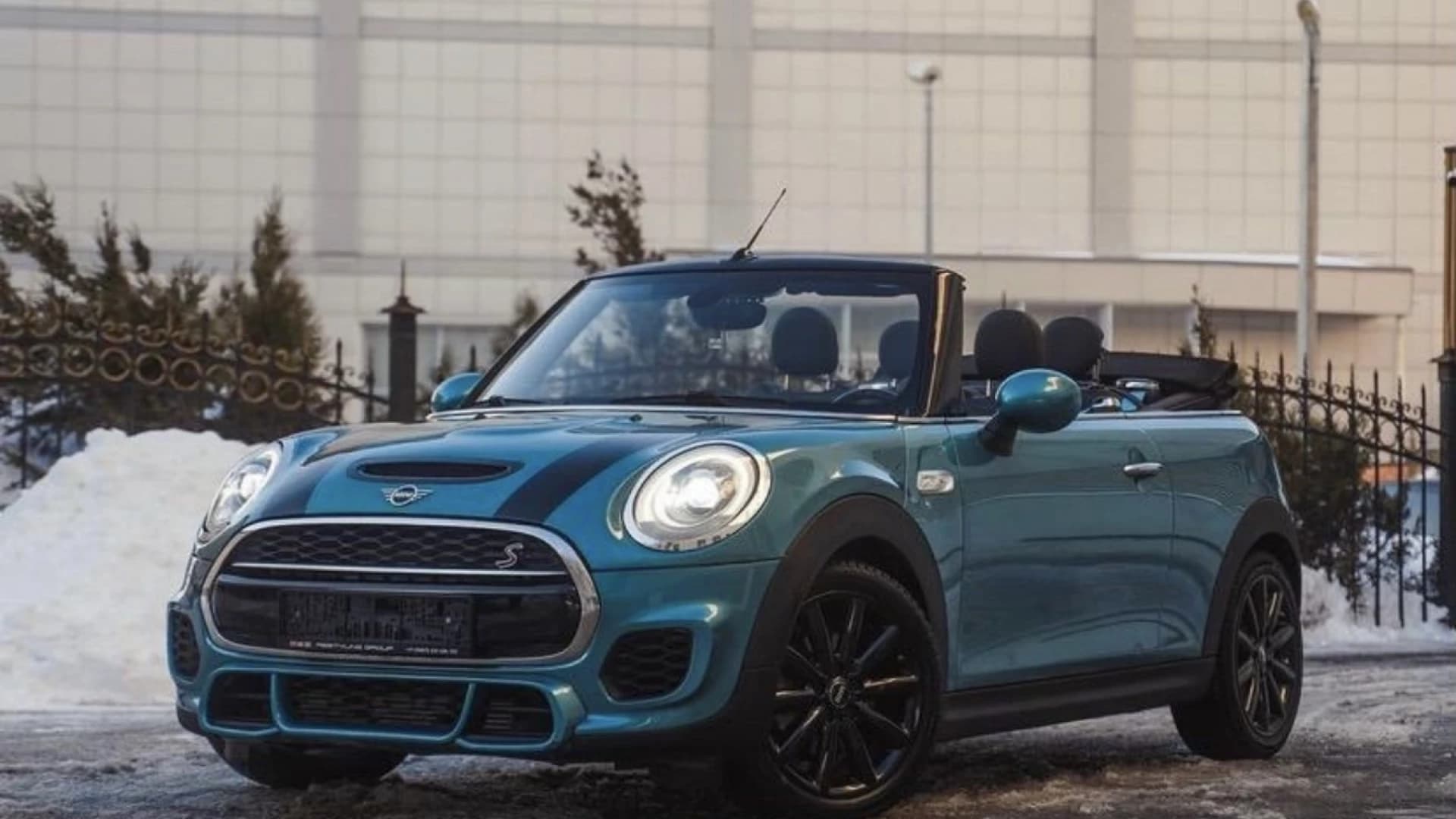 Аренда автомобиля на сутки в Казани - MINI COOPER S изображение 1