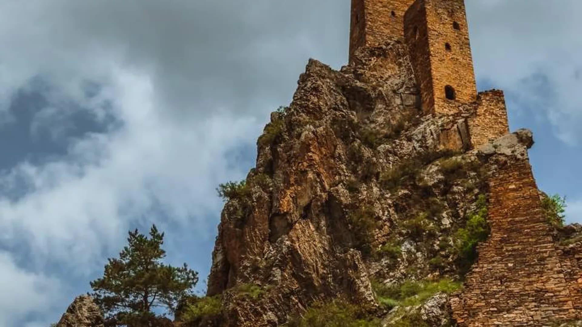 Групповая экскурсия из Махачкалы в Ингушетию изображение 3