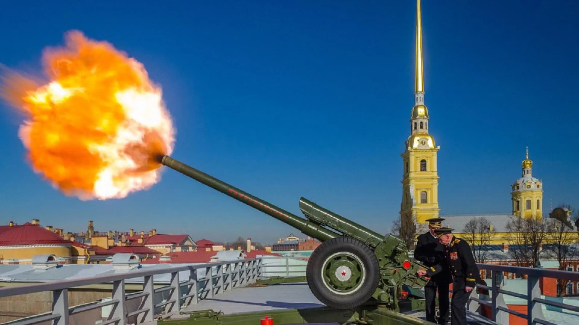 Утренняя экскурсия "На выстрел пушки" с гидом
