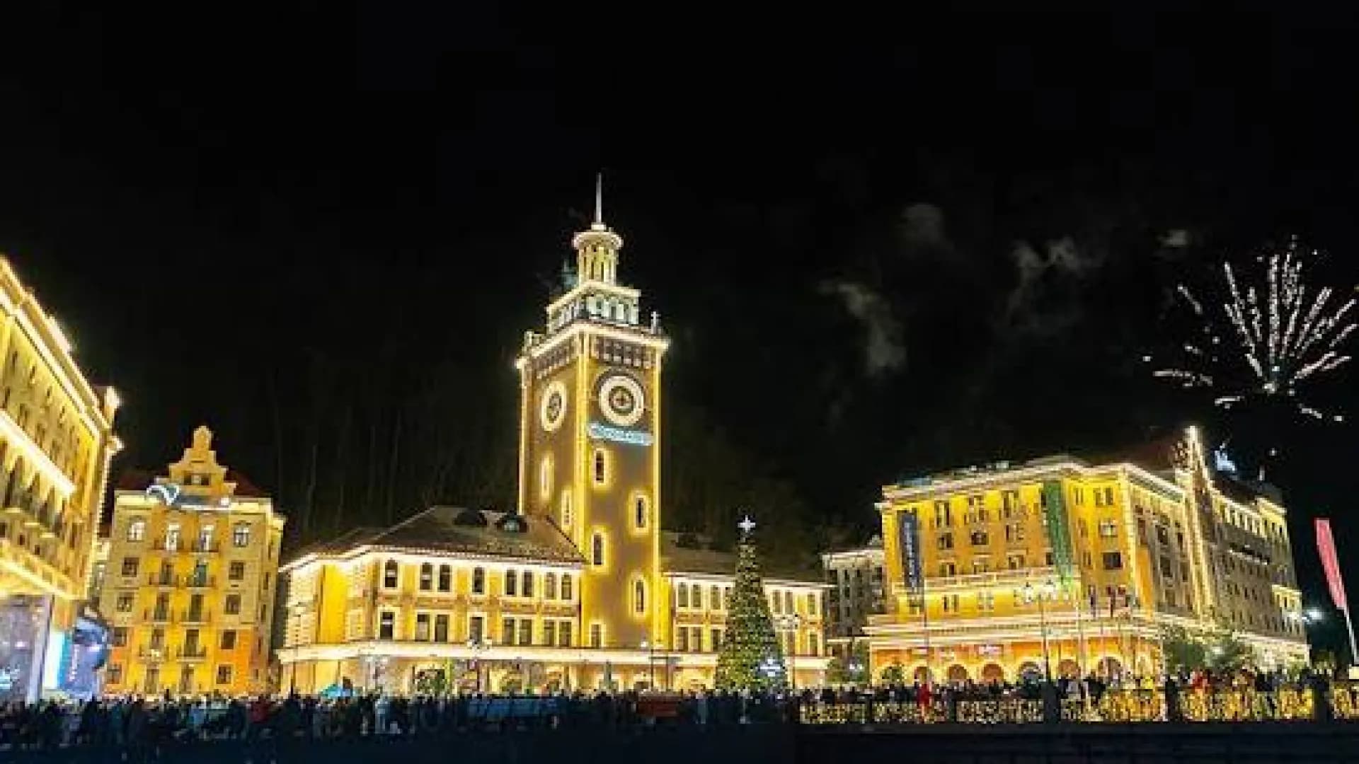 Новогодняя ночь на Роза Хутор 2026 с трансфером из Сочи, Хосты, Сириуса и Адлера