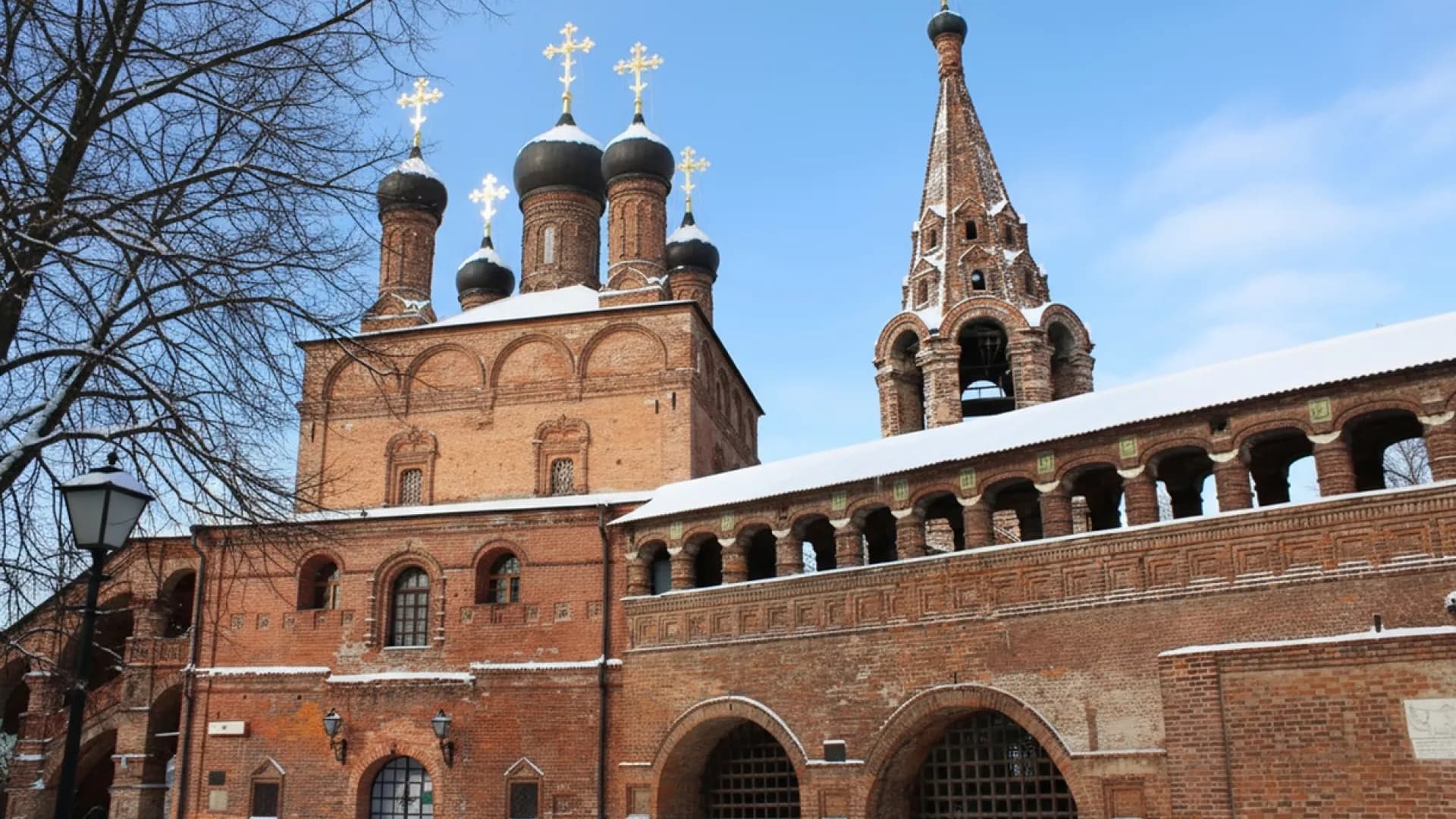 Изразцовые чудеса столицы