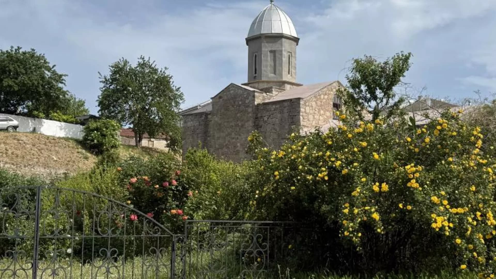 Экскурсия из Севастополя: Феодосия и Коктебель - Галерея Айвазовского, Дом Грина, Кара-Даг