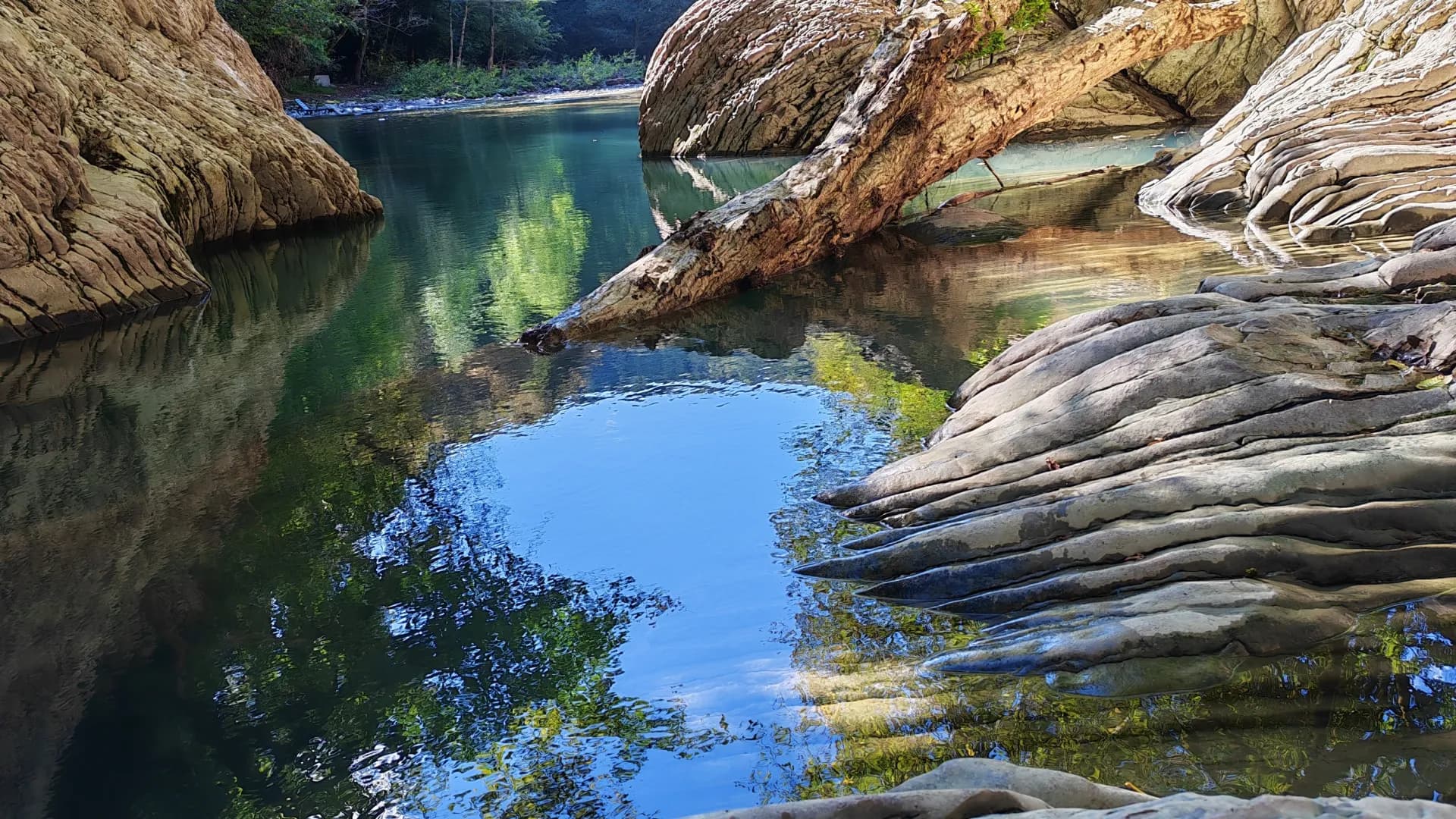 Джип-тур "Красоты Сочи" на внедорожнике премиум-класса