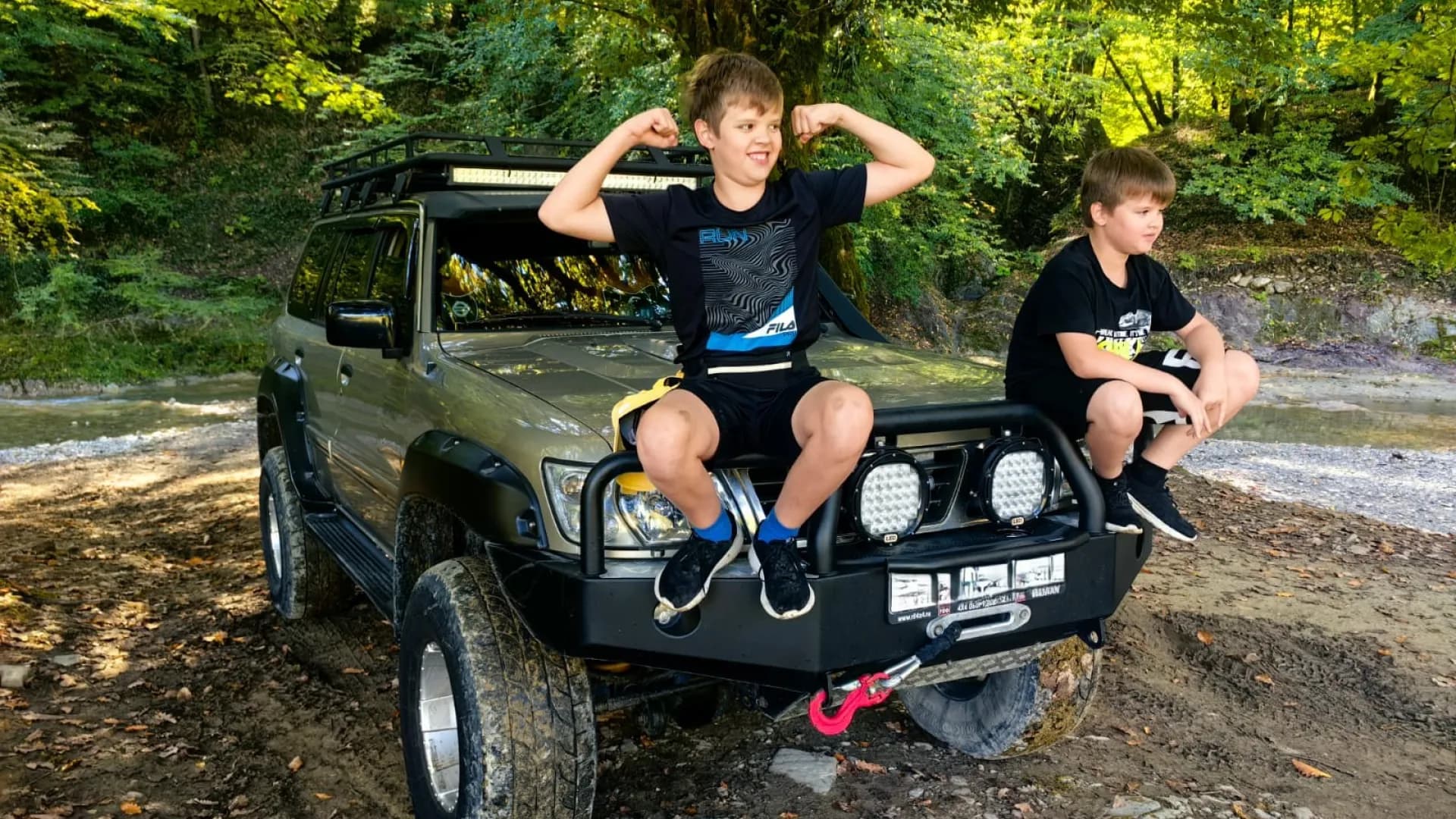 Индивидуальный джип-тур "Красоты Адлера" на внедорожнике повышенной комфортности