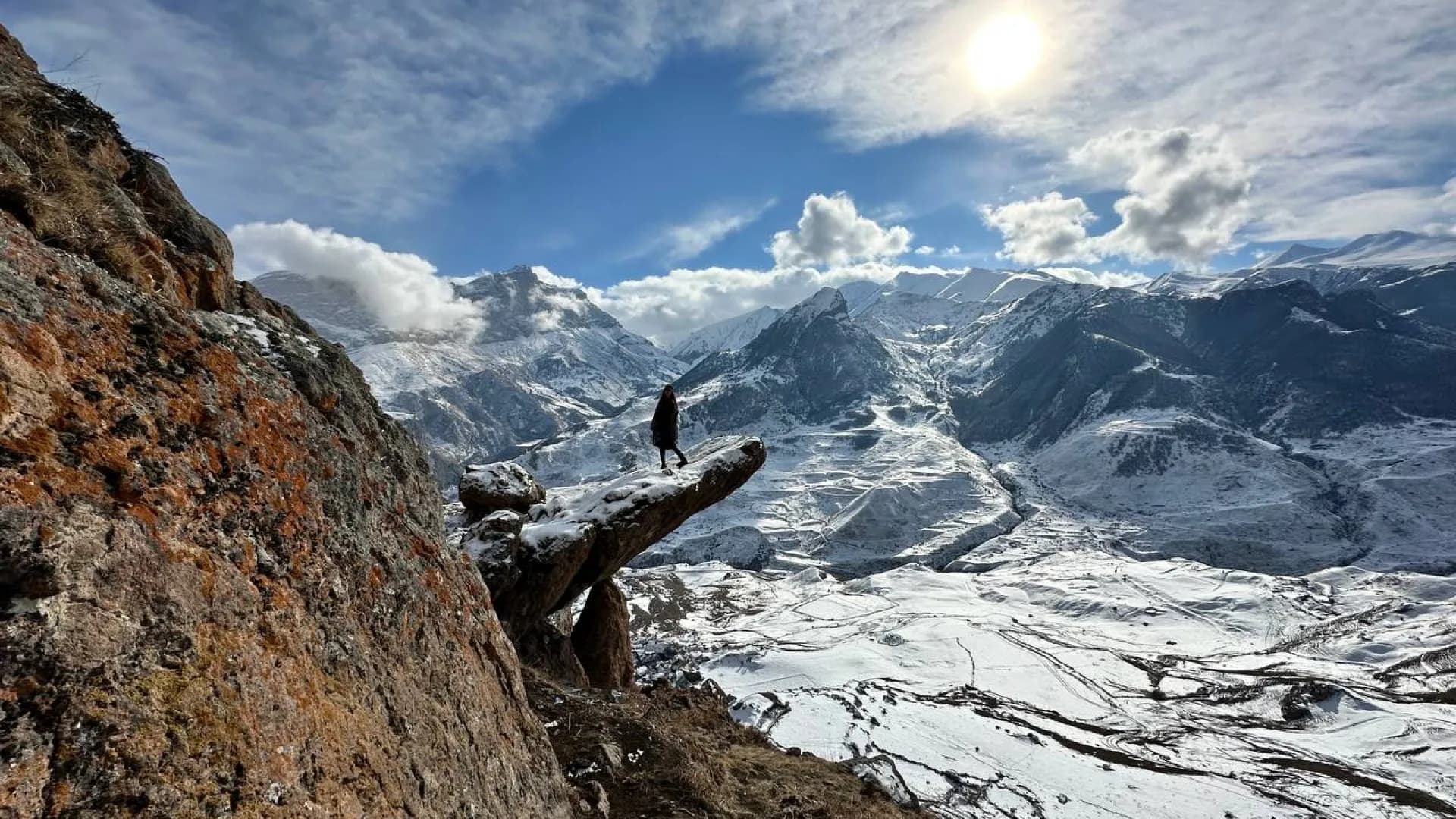 Безенги: замок, водопад и Язык Тролля | Джип-тур из Нальчика