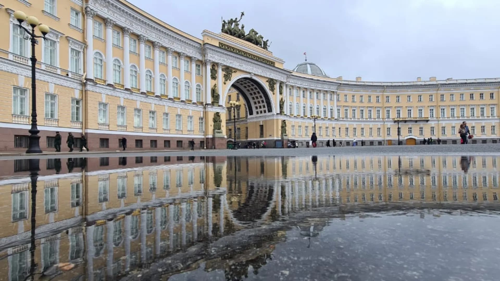 Экскурсия «Легенда у всех на виду. Главный штаб Эрмитажа»