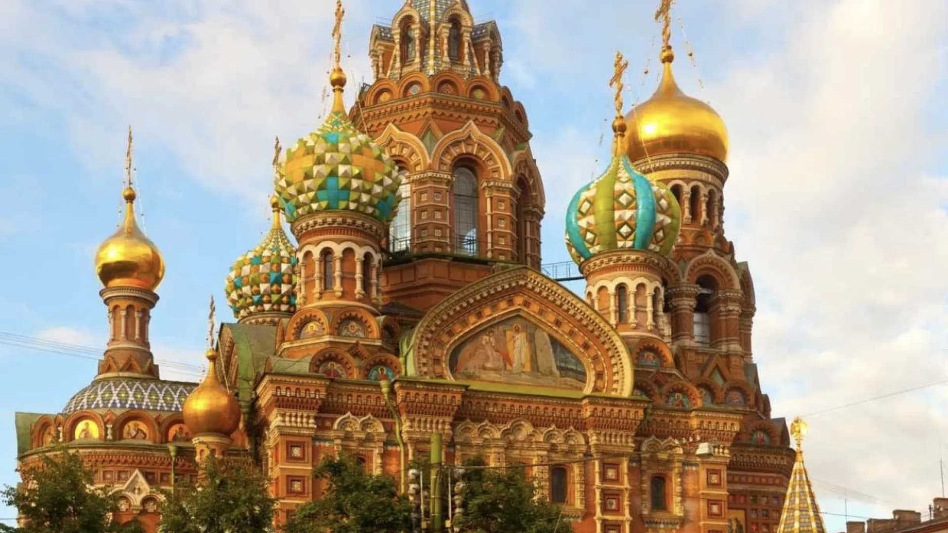 Обзорная экскурсия по Санкт-Петербургу с посещением собора Спас на Крови