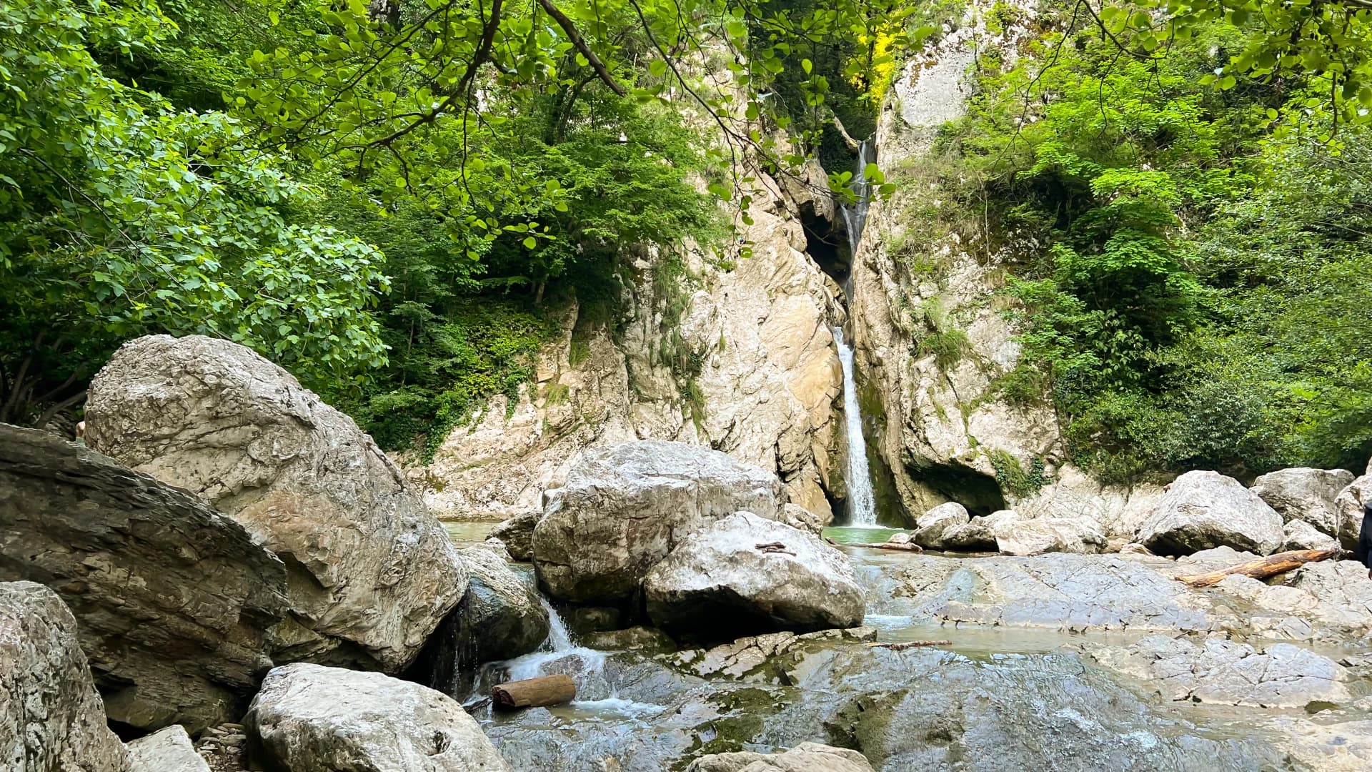 Обзорная экскурсия по Сочи, Гора Ахун и Агурское ущелье. Выезд из Сочи